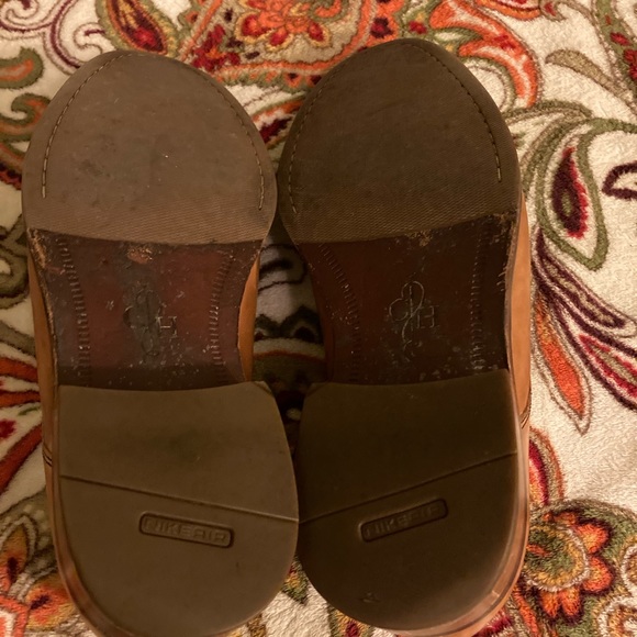 Tan Johnston Murphy Dress Shoes - Picture 2 of 7